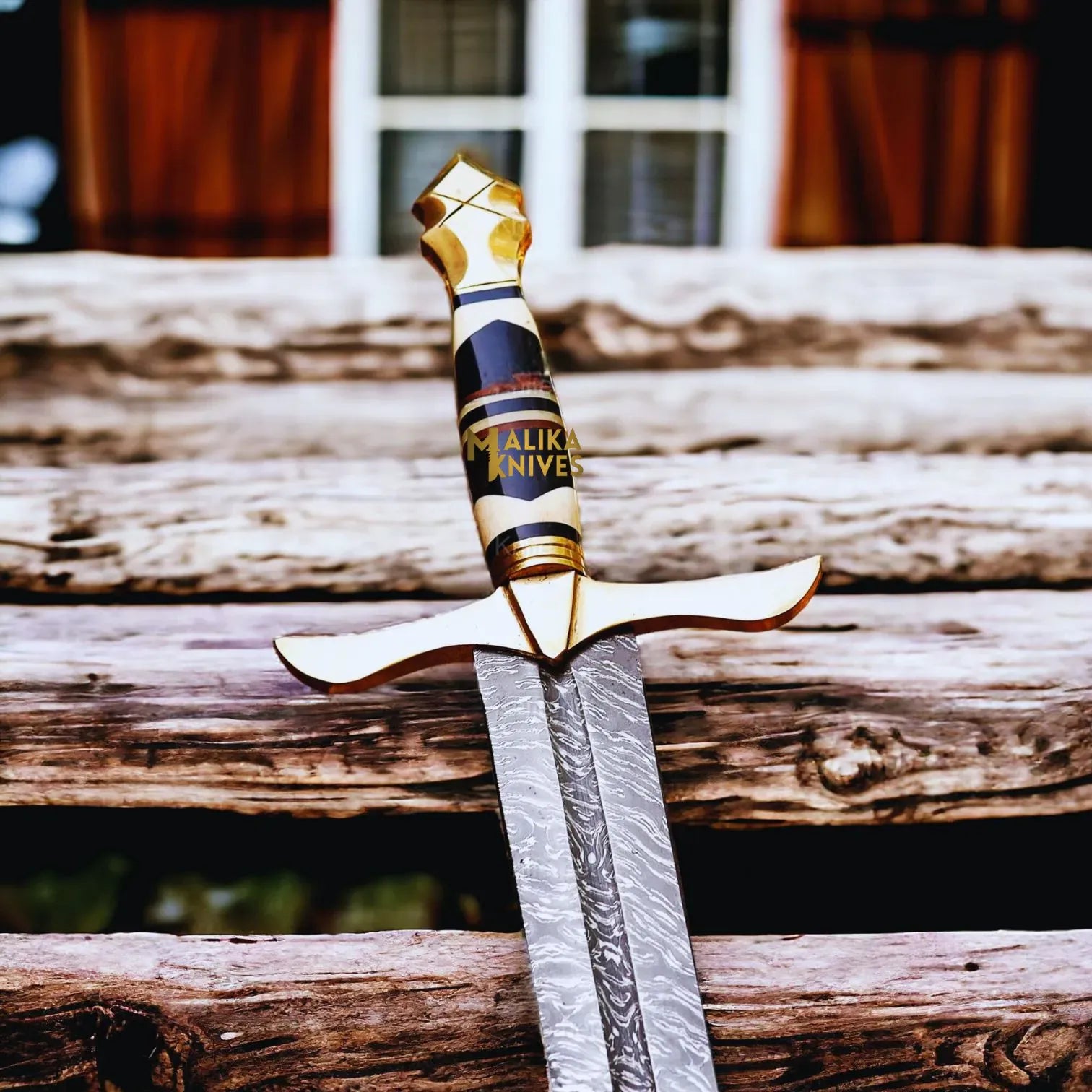 MALIKA KNIVES simple Damascus Battle Medieval sword with Leather sheath-908