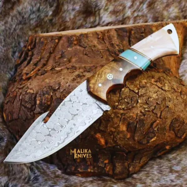 MALIKA KNIVES simple Damascus Gut Hook Hunting Knife Wood Resin Handle
