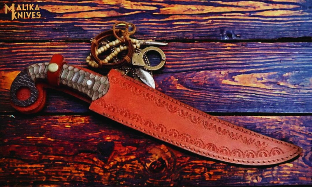 MALIKA KNIVES simple Hand forged Damascus Ringtail Hunting Knife