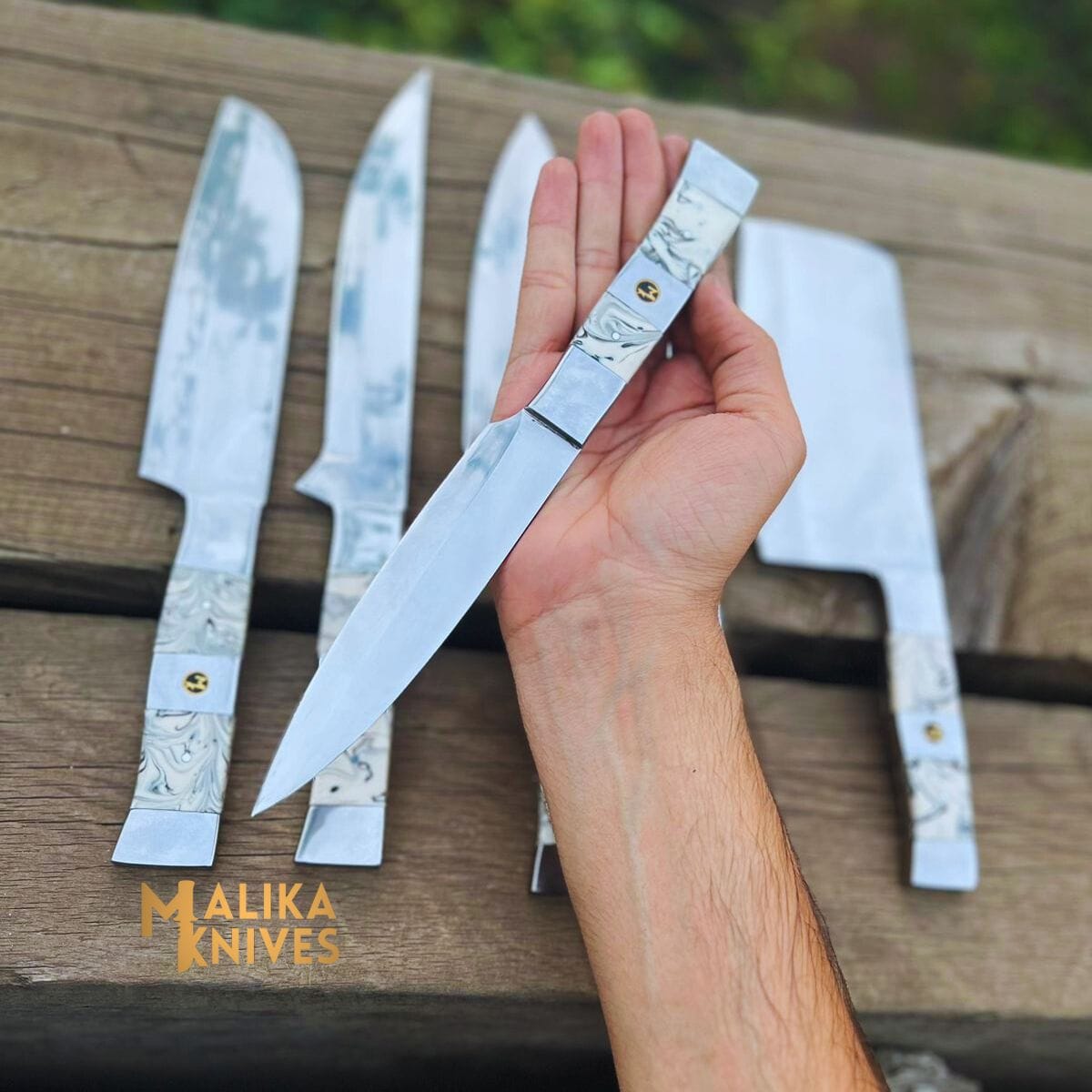 MALIKA KNIVES simple Malika Ultimate Kitchen Knife Set: Premium Black & white Collection with Custom Leather Carrying Case -0205
