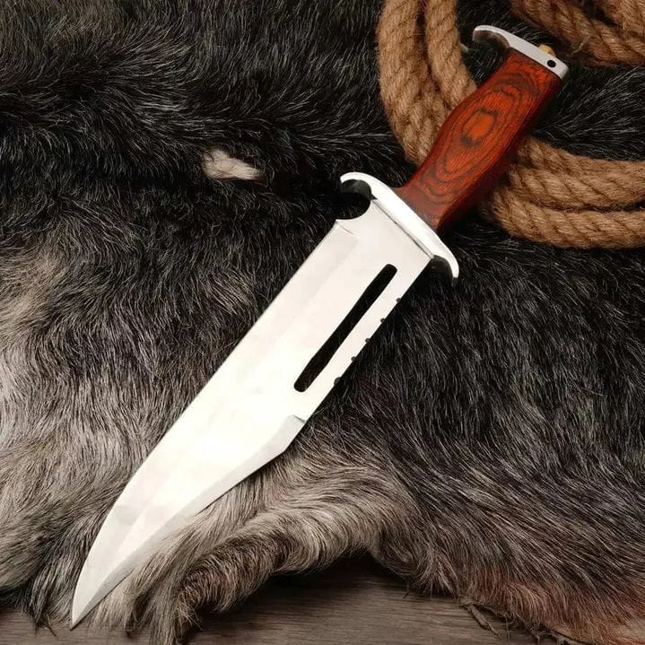 MALIKA KNIVES simple Rambo Bowie Knife D2 Steel Blade - Collectible
