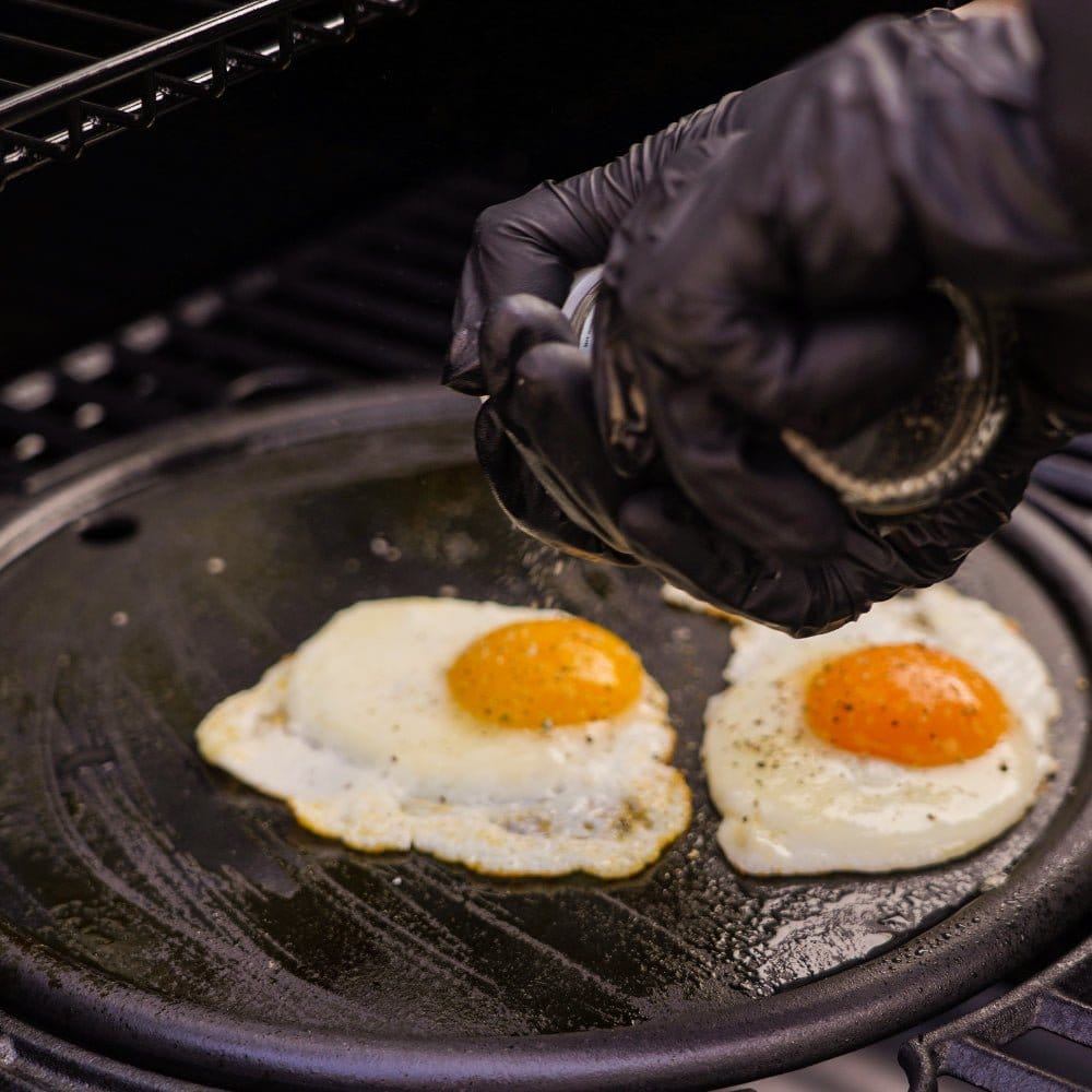 Monument Grills Accessories A200 Round Cast Iron Cooking Plate