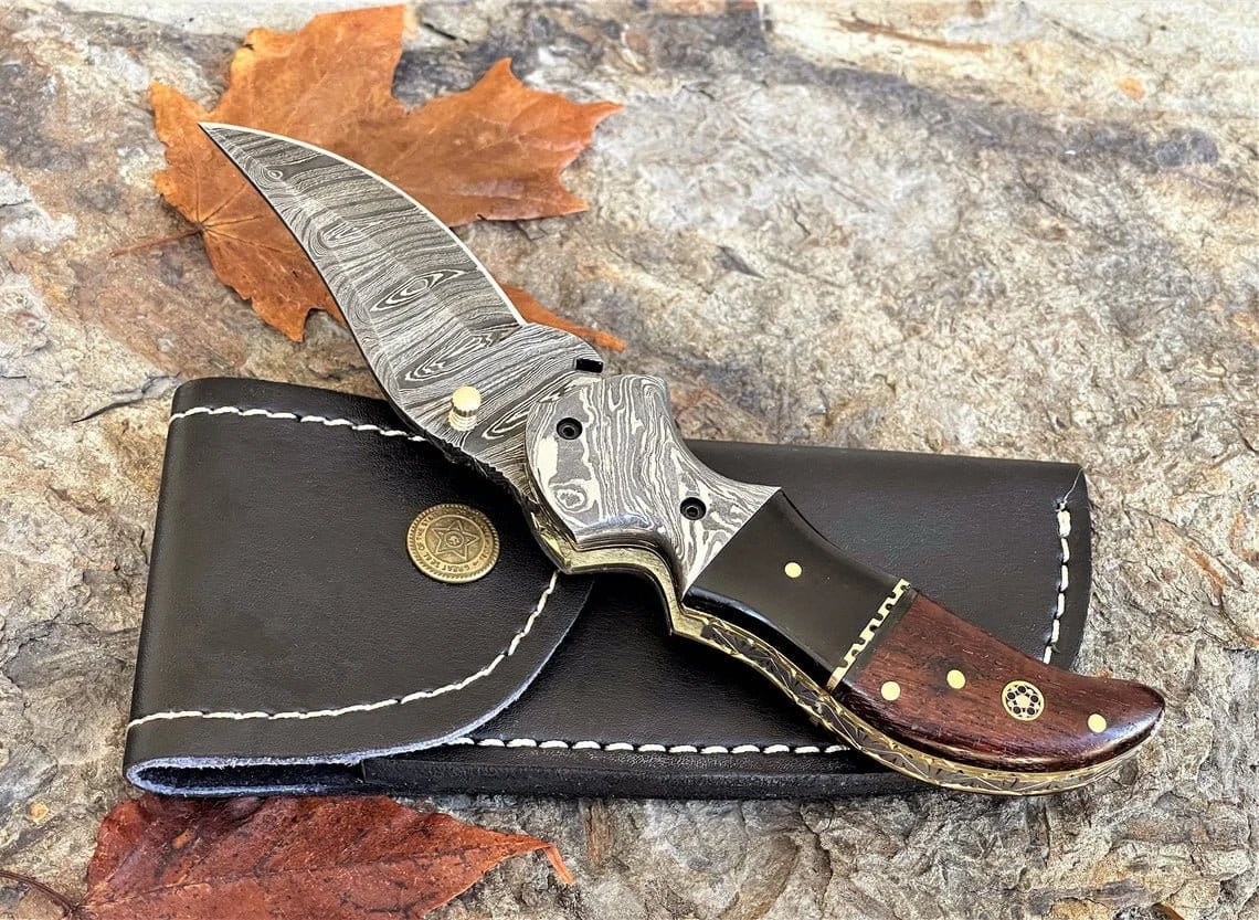 SHAM KNIVES Pocket Knife Damascus Steel Pocket Knife Buffalo Horn and Rose Handle