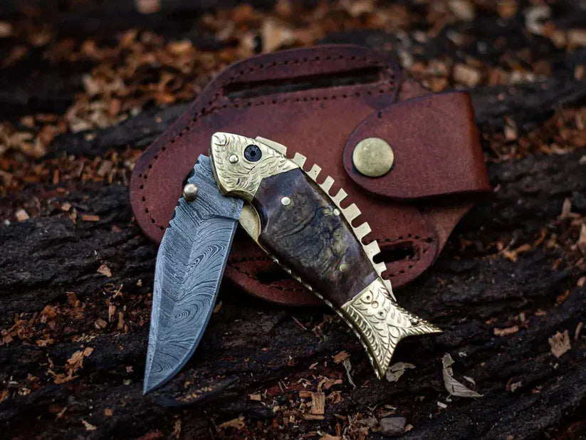 Texan Knives folding knives Custom Handmade Fish Style Damascus Steel Folding Knife with Sheep Horn & Brass Handle - Includes Leather Sheath