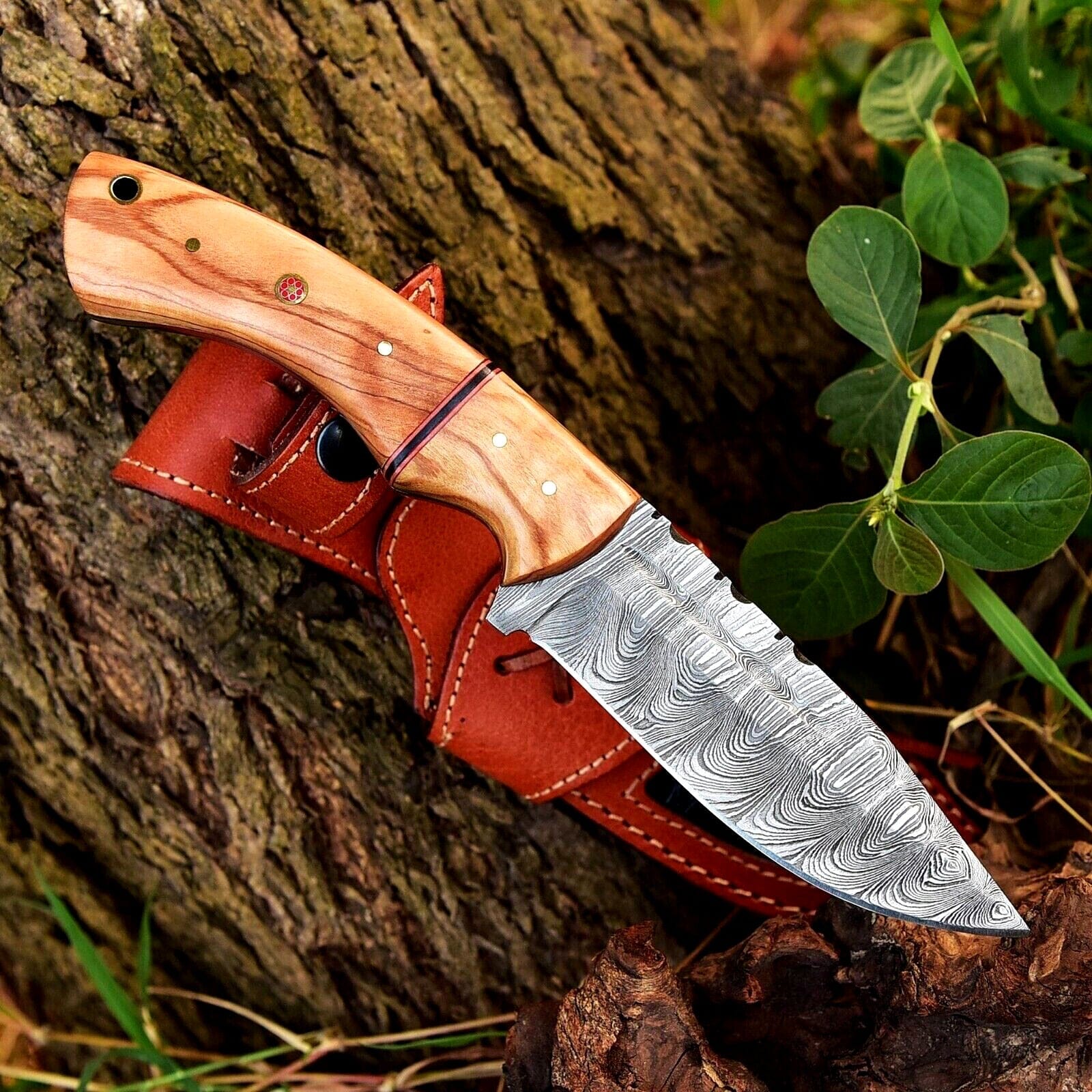 Texan Knives Hunting Knives Custom Handmade 10" Damascus Steel Hunting Knife with Olive Wood Handle & Leather Sheath
