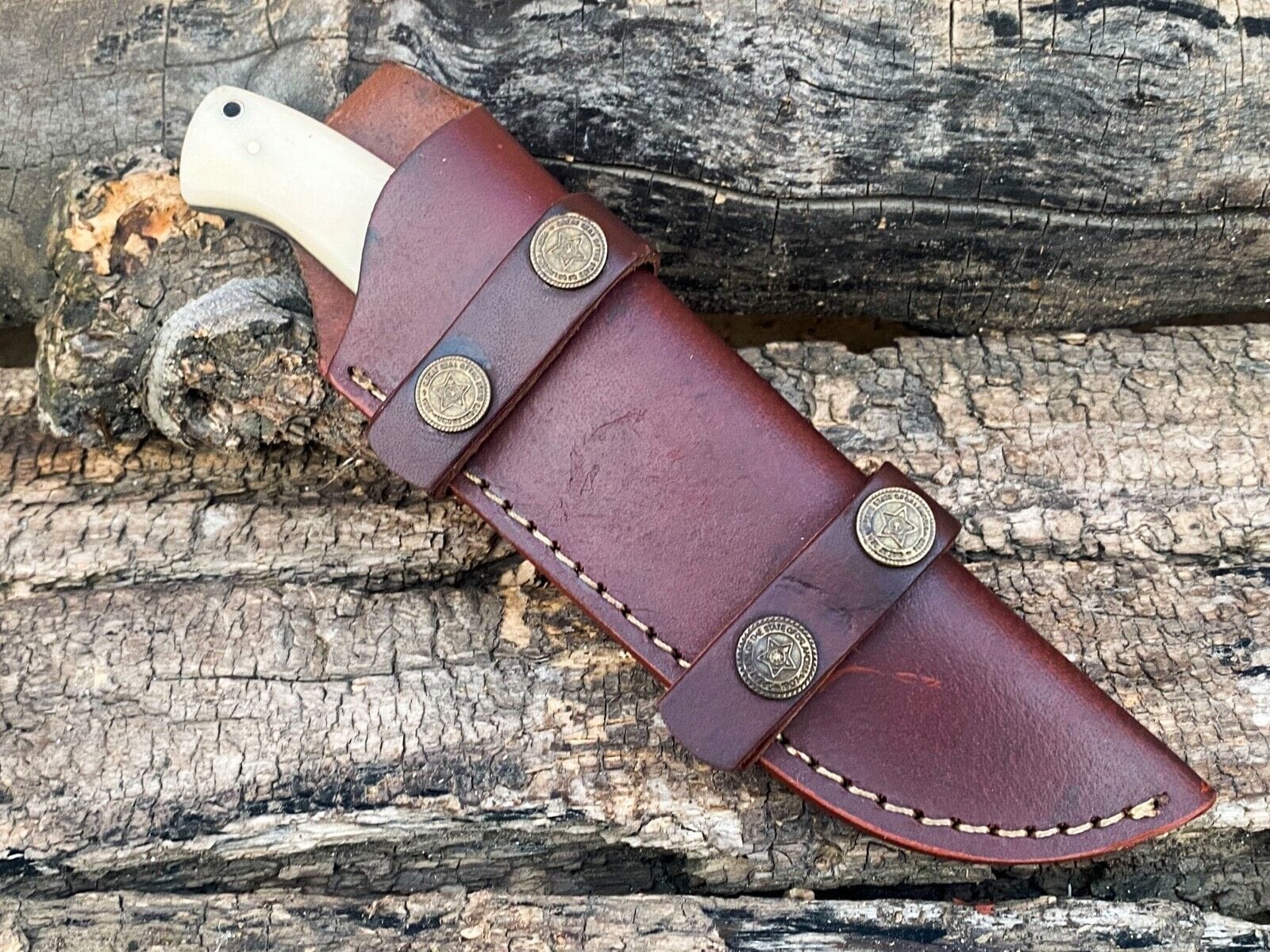 Texan Knives Hunting Knives Custom Handmade Damascus Bushcraft Knife – Camel Bone Handle