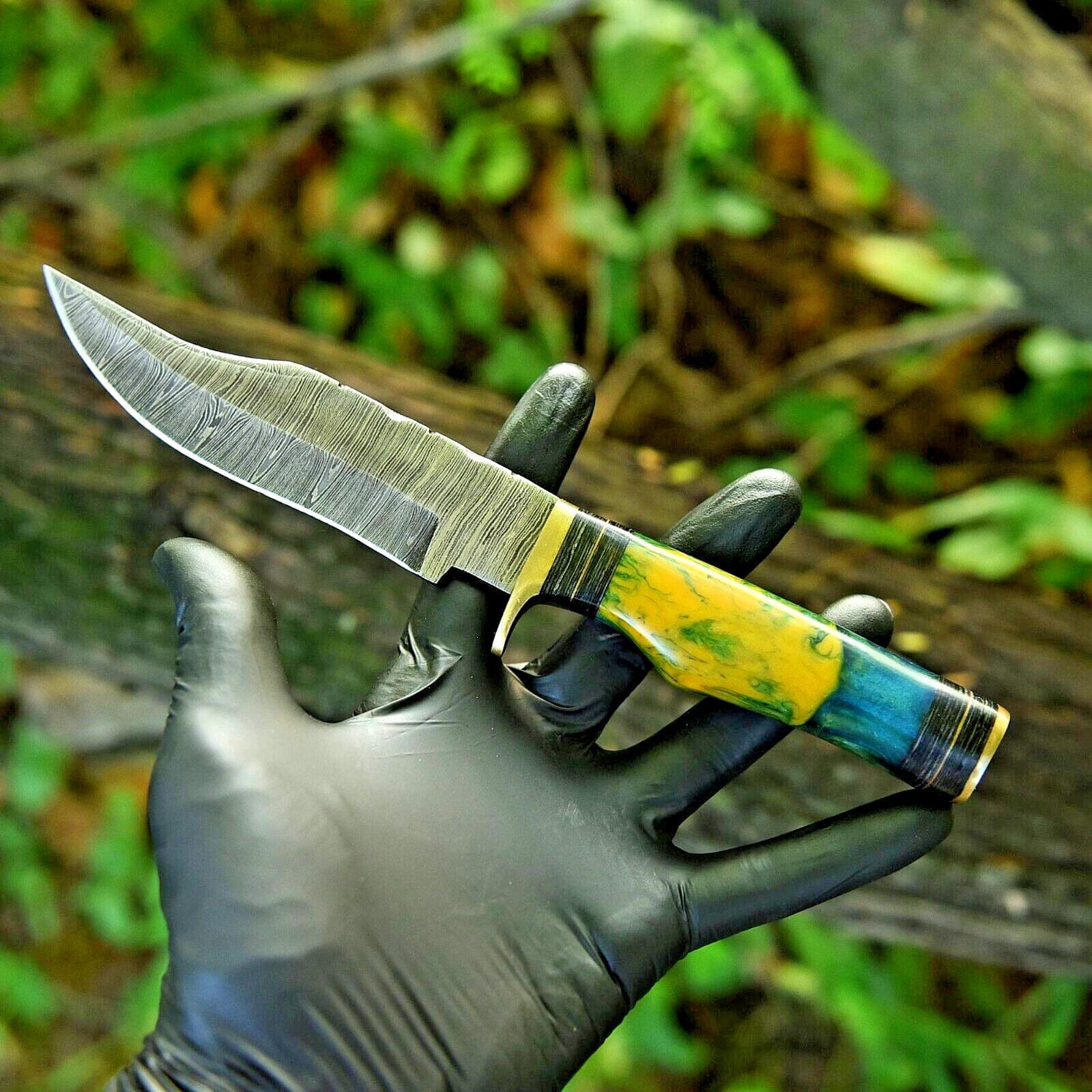 Texan Knives Hunting Knives Handcrafted 10" Damascus Steel Hunting Knife with Brass Guard & Resin Pakkawood Handle – Includes Leather Sheath