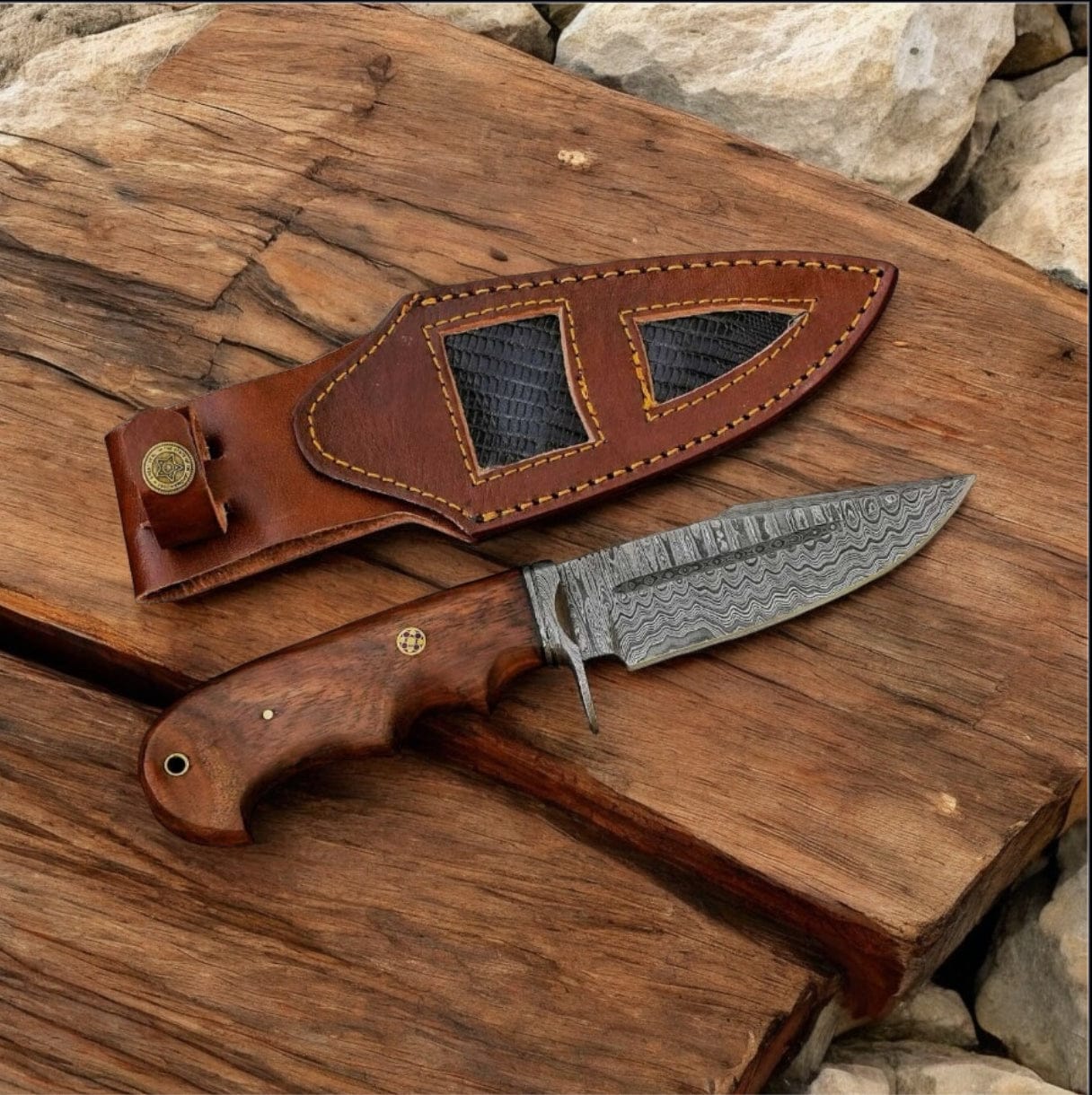 Texan Knives Hunting Knives "Handcrafted Bobcat Knife with Damascus Steel Blade & Rosewood Handle – 9 Inches"