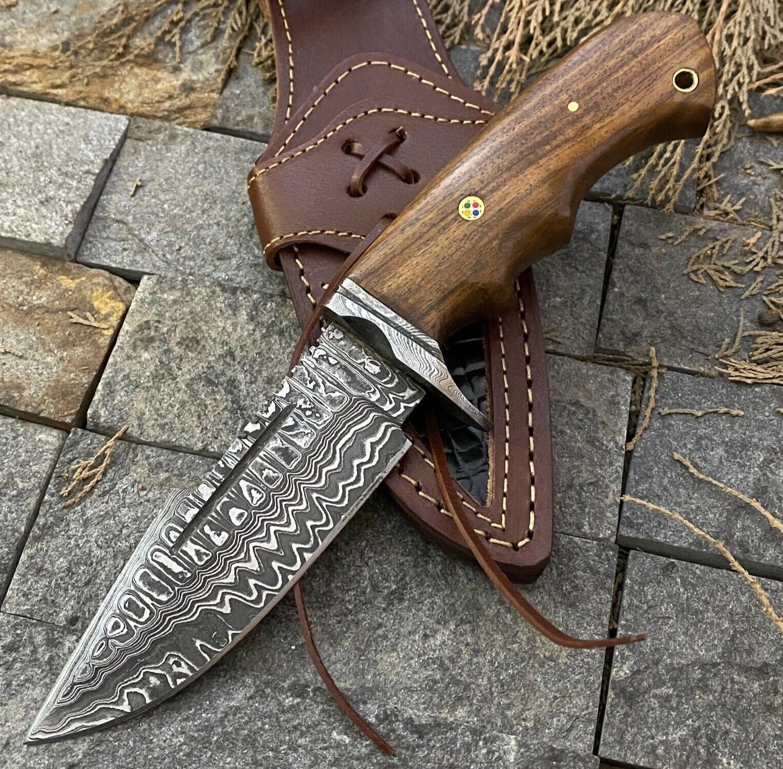 Texan Knives Hunting Knives 🔥 Handmade Damascus Steel Hunting Knife – Rosewood Handle & Damascus Guard + Leather Sheath