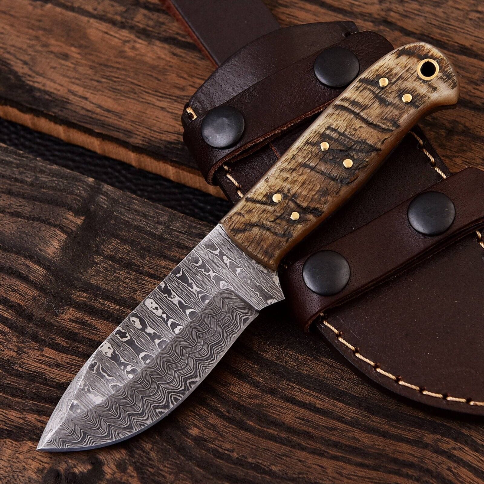 Texan Knives skinning knives Custom Handmade Damascus Steel Skinning Knife – 4.5" Blade with Sheep Horn Handle