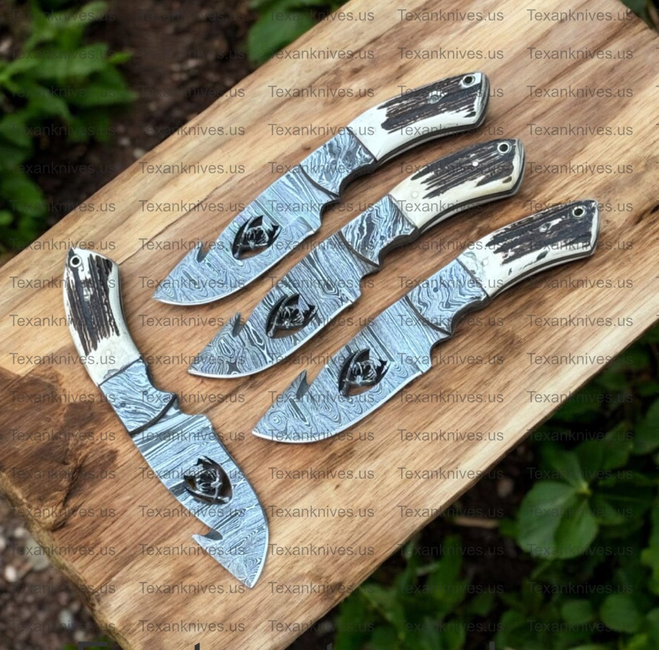Texan Knives Skinning Knives Custom Handmade Guthook Hunter Knife | Damascus Steel & Stag Horn Handle