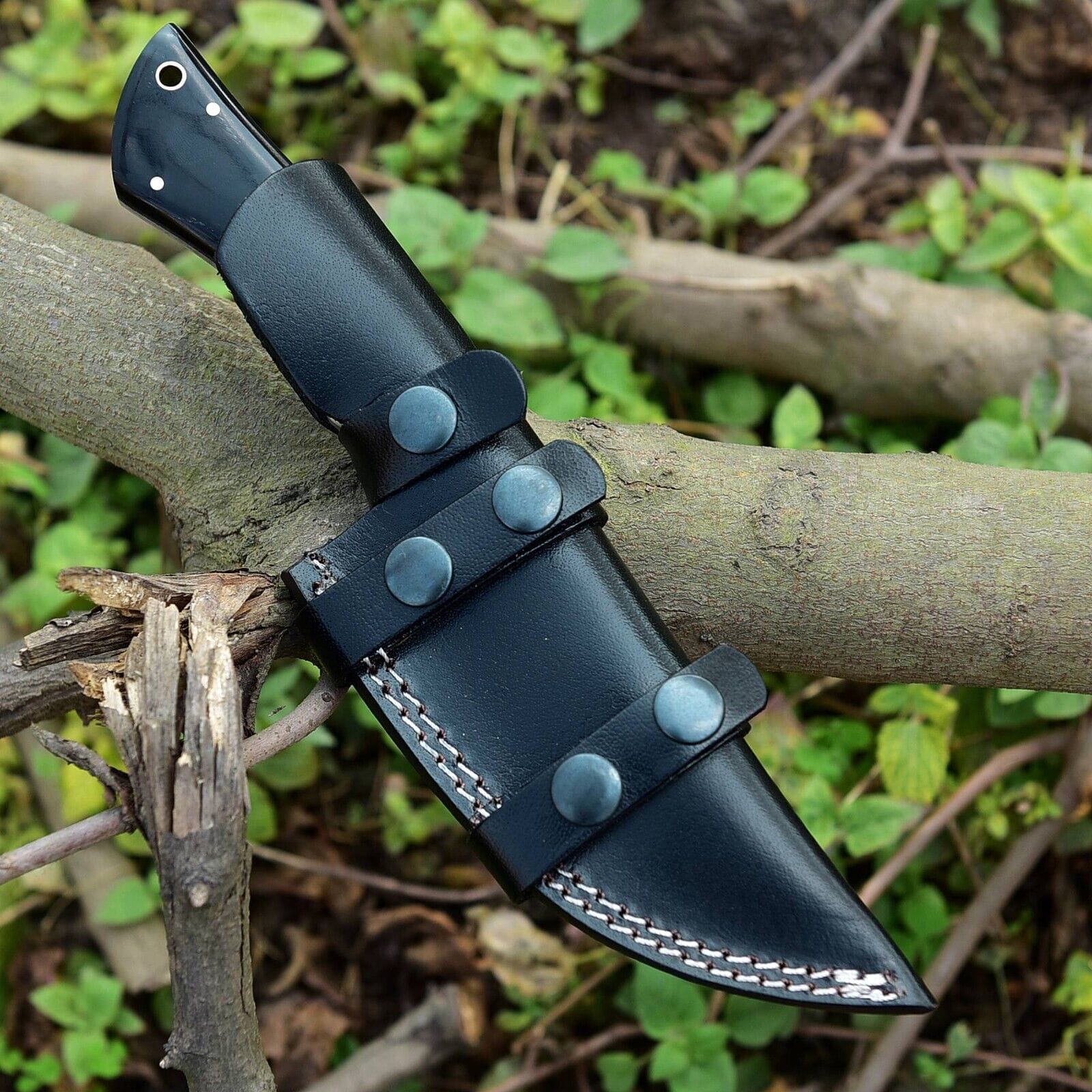 Texan Knives skinning knives Custom Handmade Skinning Knife - Damascus Steel Blade, Buffalo Horn & Camel Bone Handle