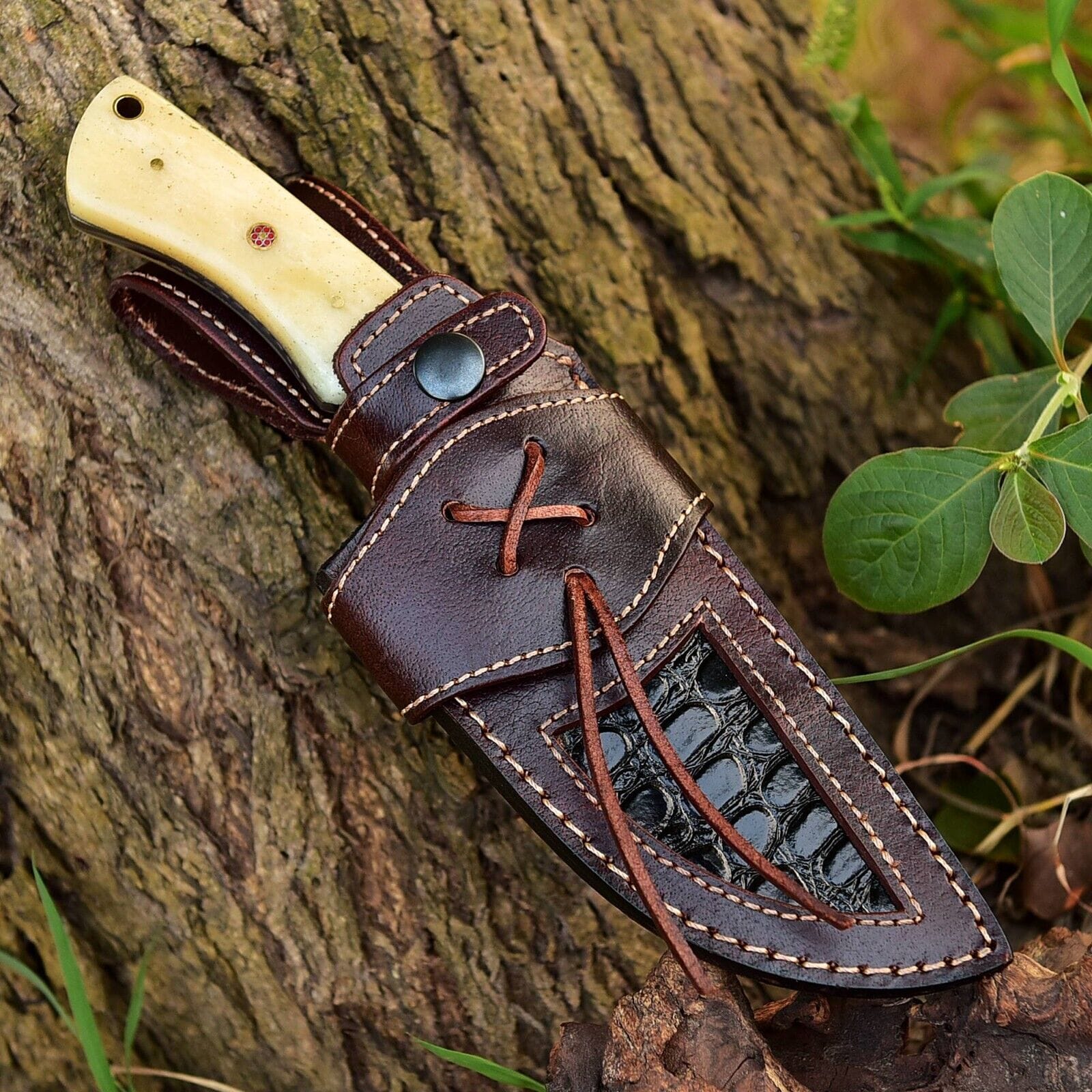 Texan Knives skinning knives Premium Damascus Steel Skinner Knife – Custom Handmade with Camel Bone Handle