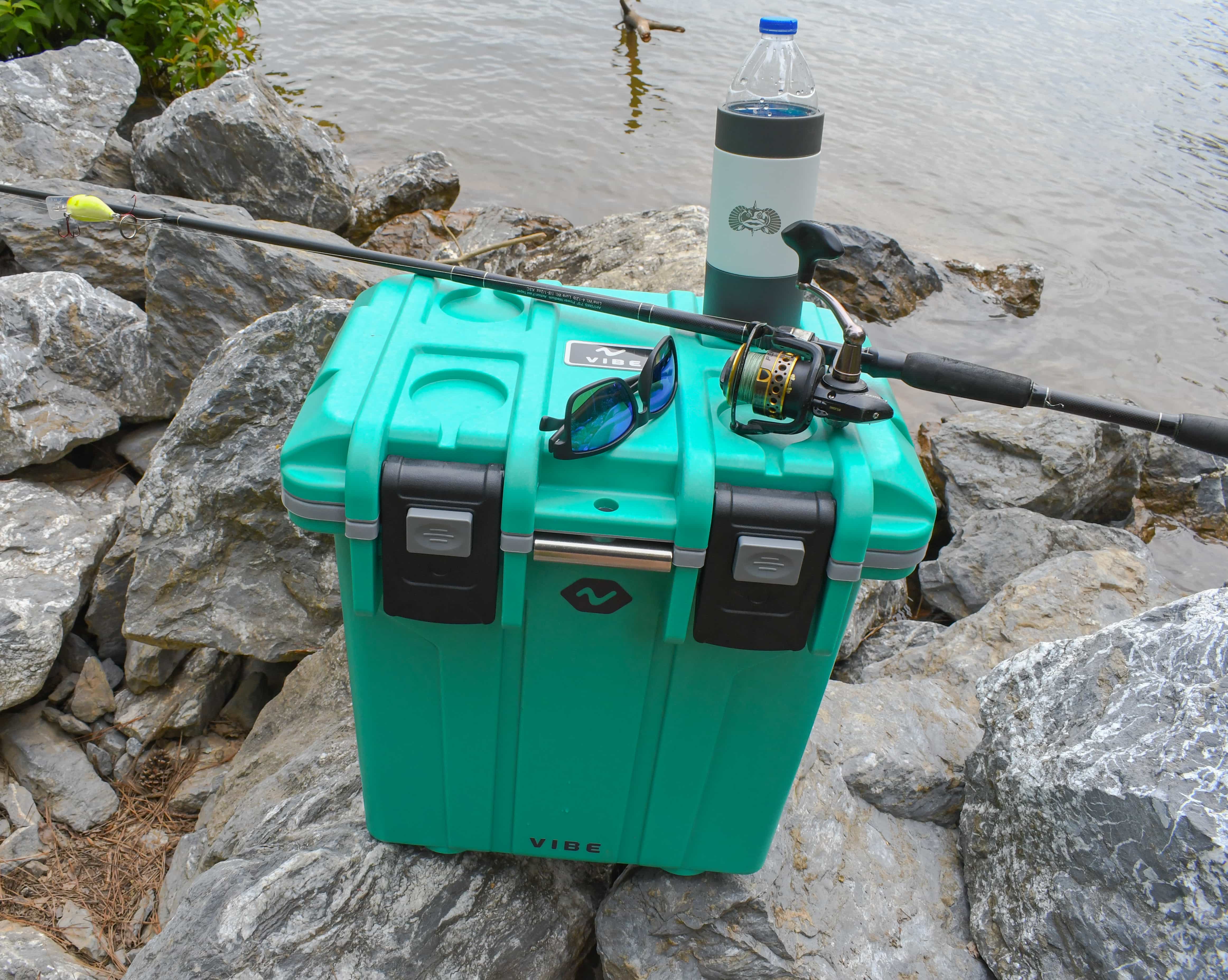 Vibe Kayaks Coolers Vibe 20 Quart Cooler